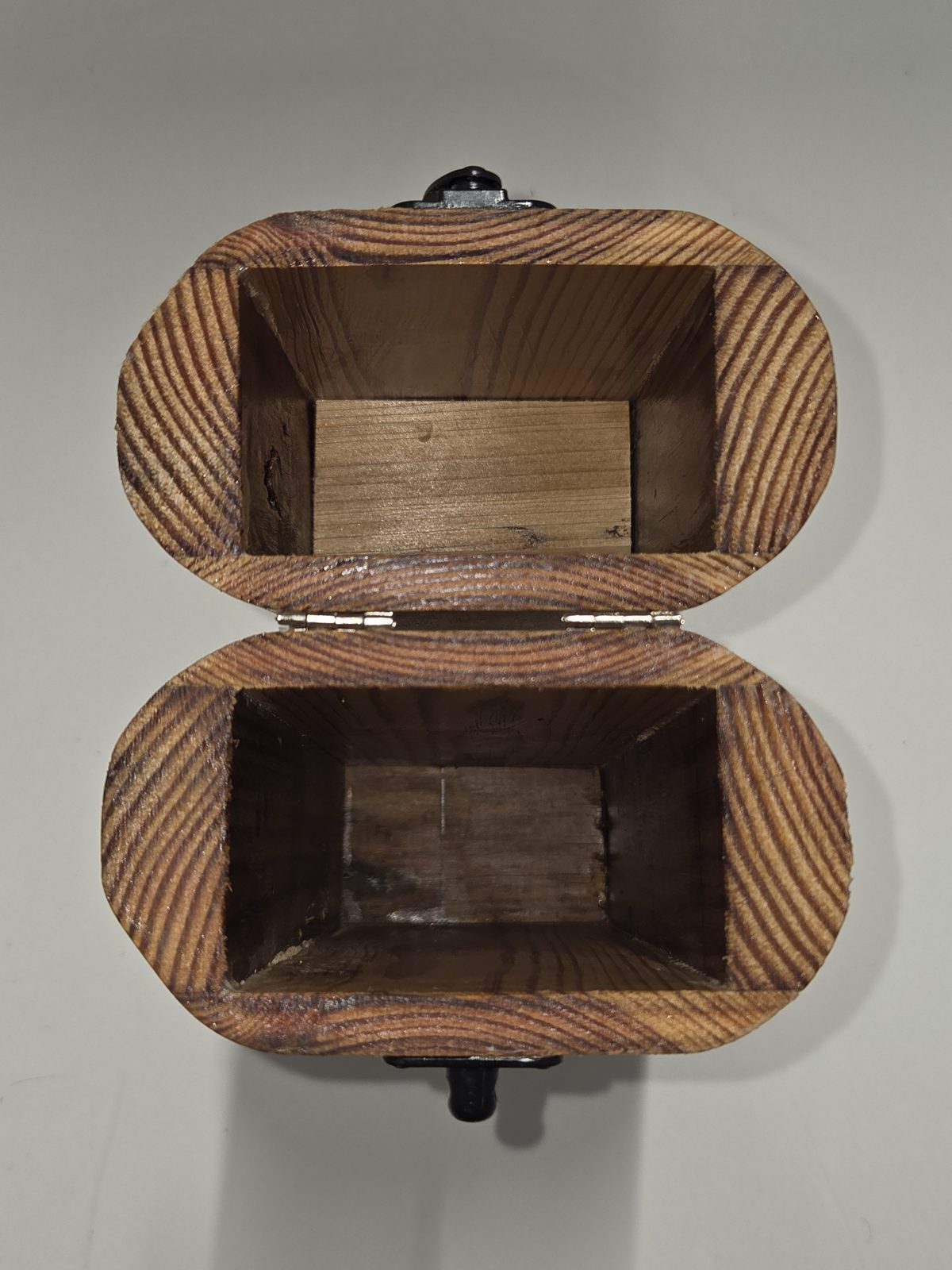 Tall pine box